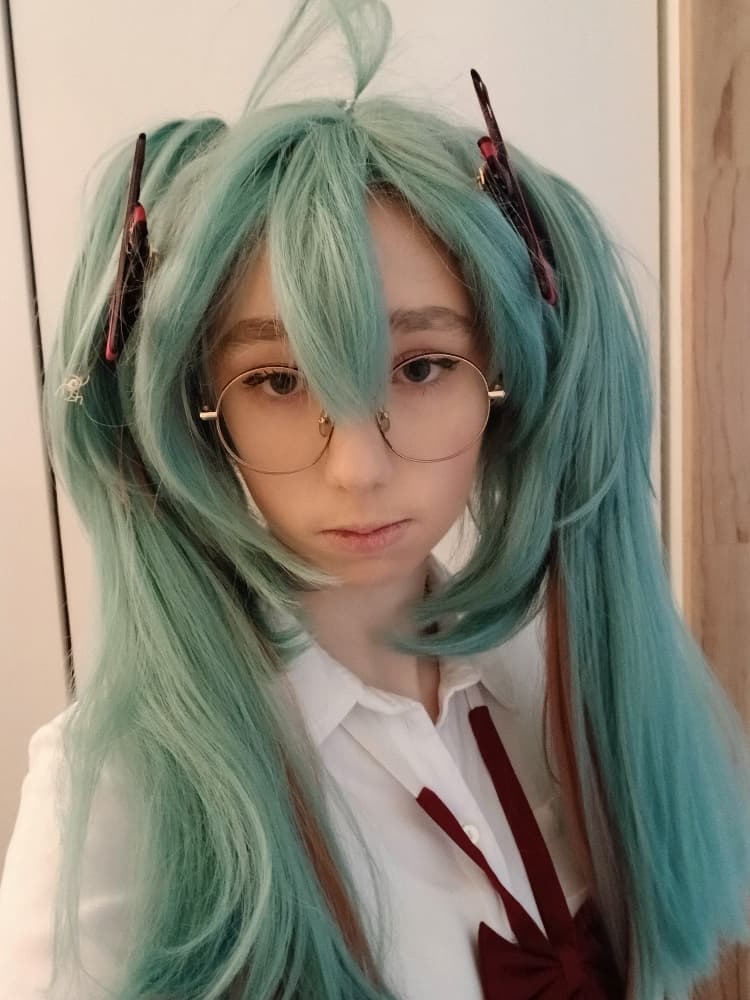 Rotten Girl Miku