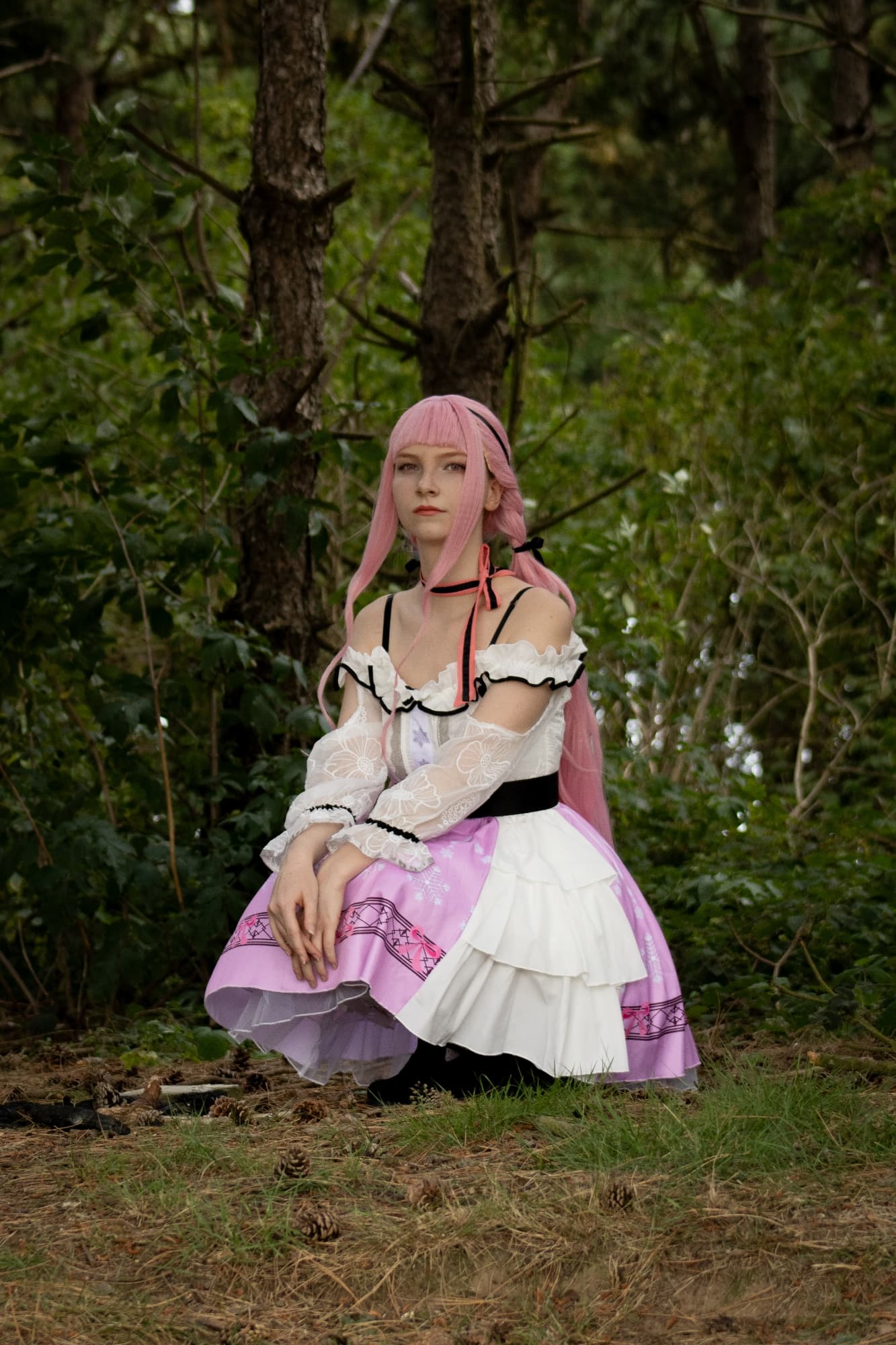 Nikki in nature - Photo 6