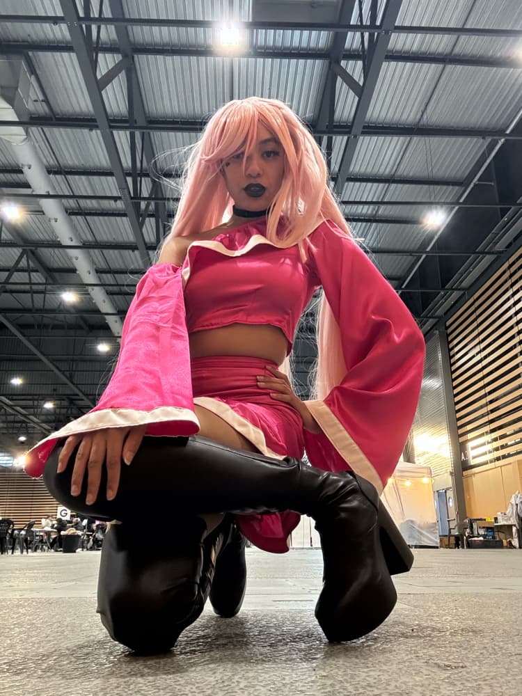 Verosika human - Photo 1