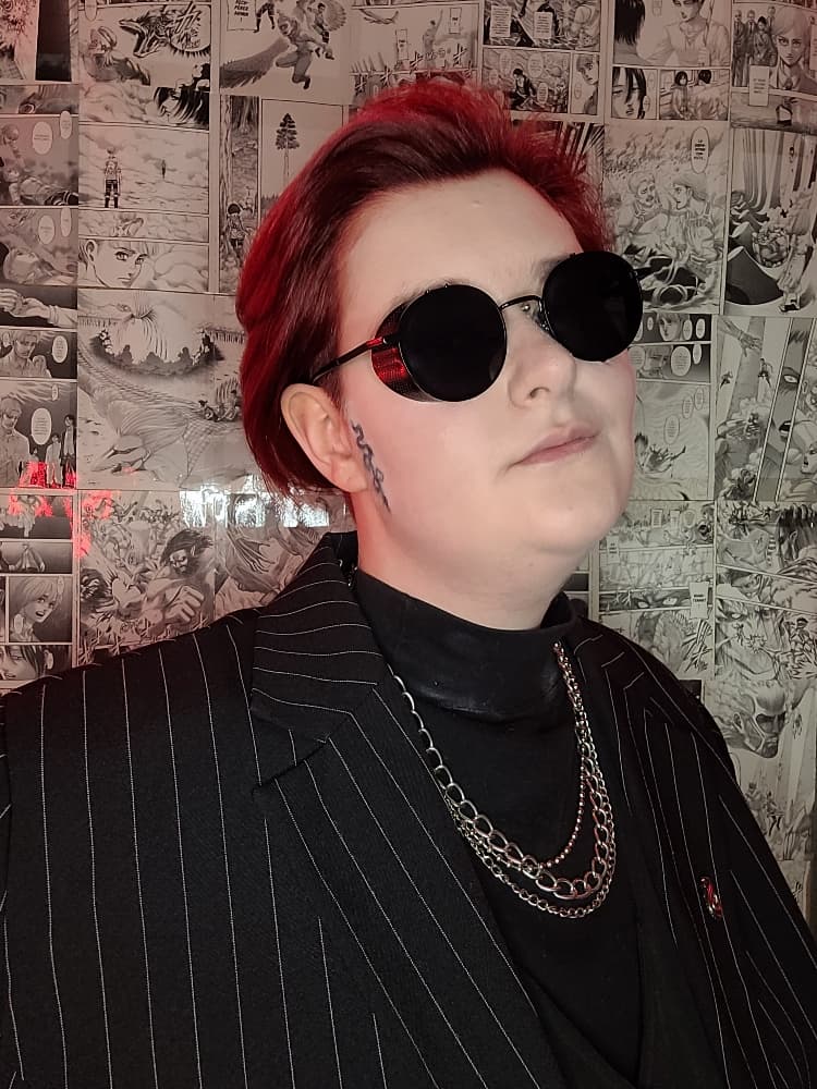 Aziraphale - Photo 2