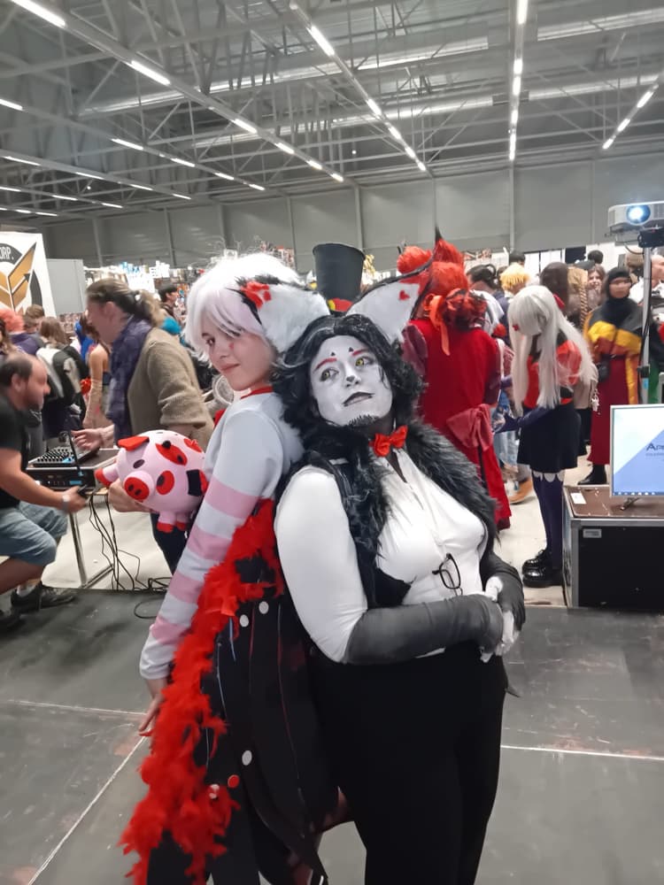 Conventions - Photo 8