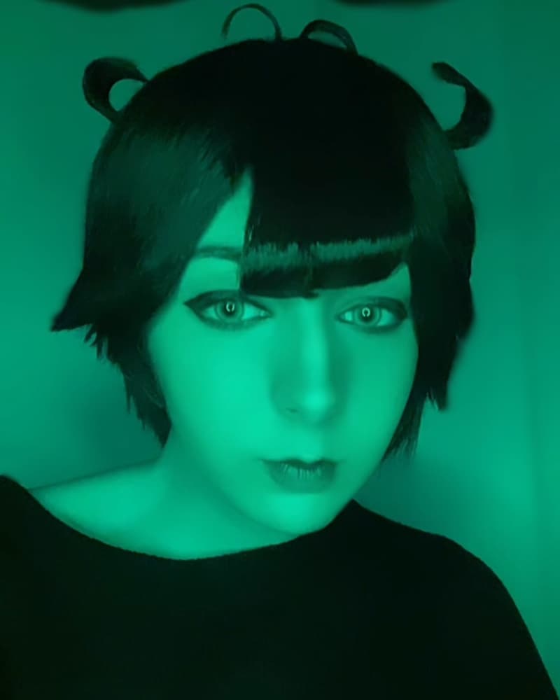 Andrew Graves - Photo 2