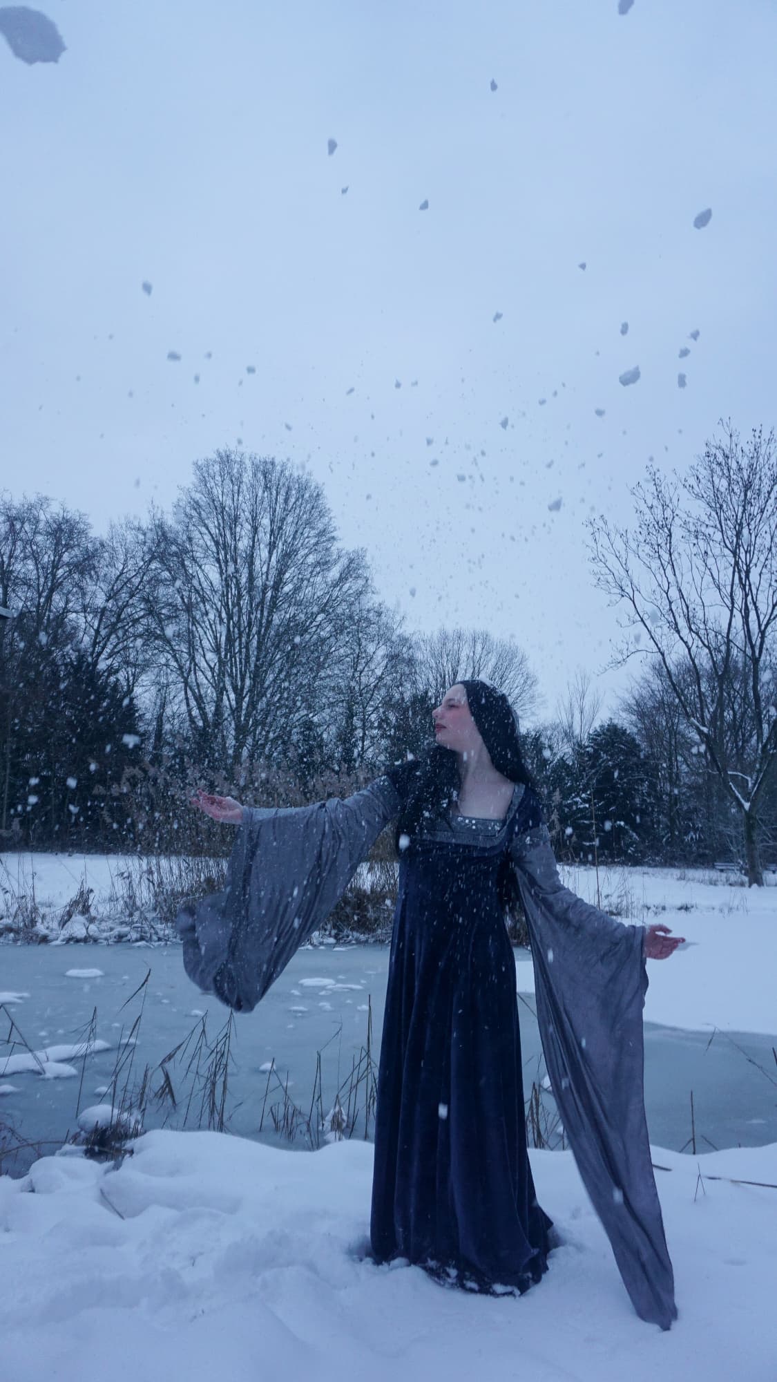 Arwen in Snow - Photo 6