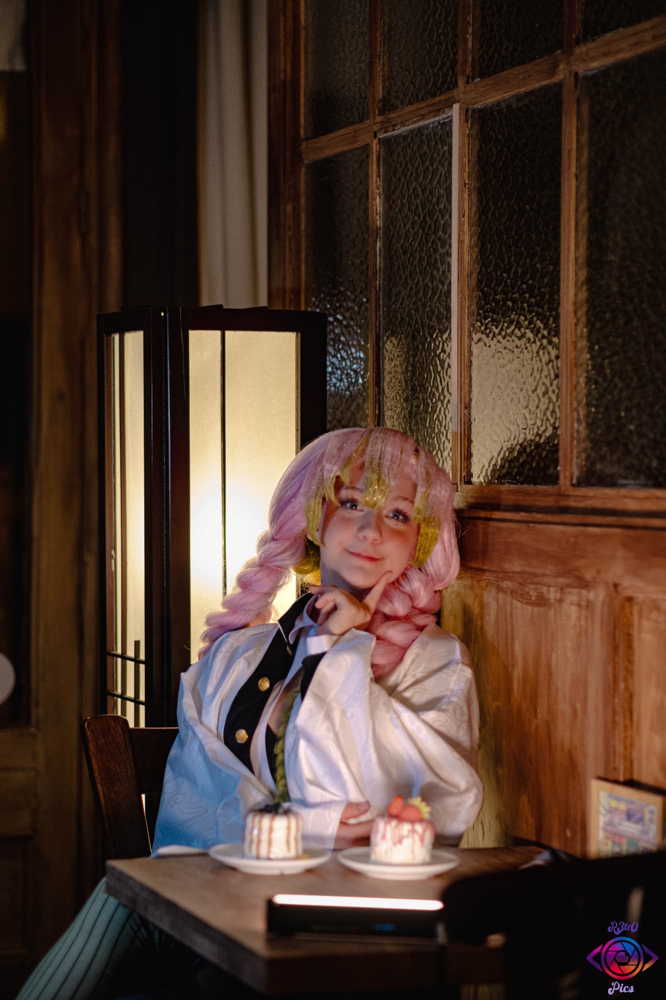 Mitsuri Kanroji - Photo 38