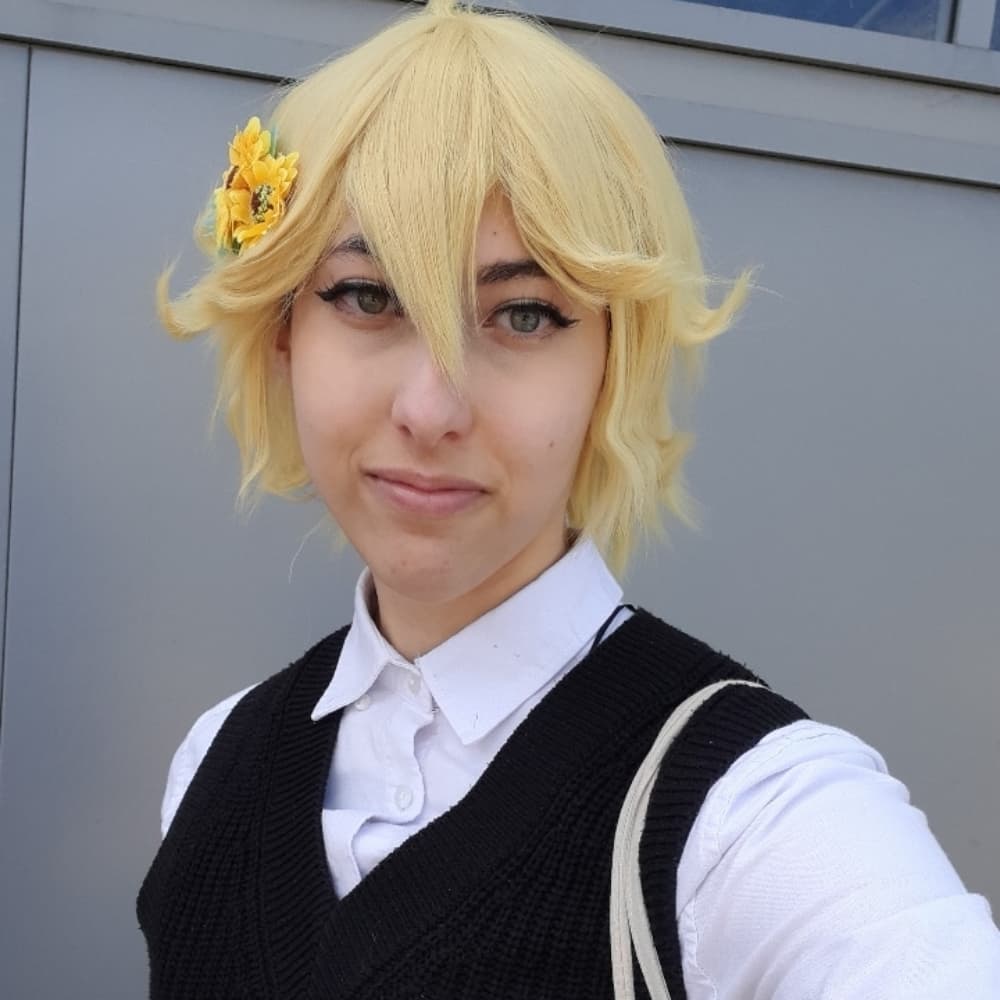 Basil - Omori cosplay photoshoot cover