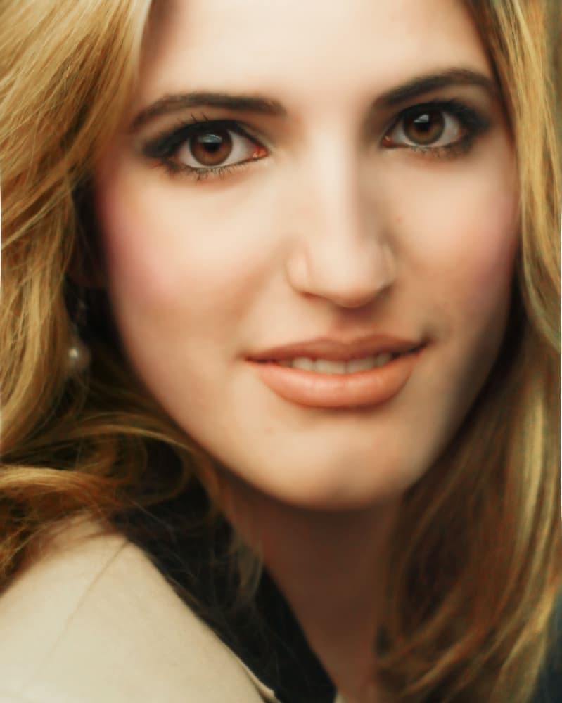 Caroline Forbes - Photo 5