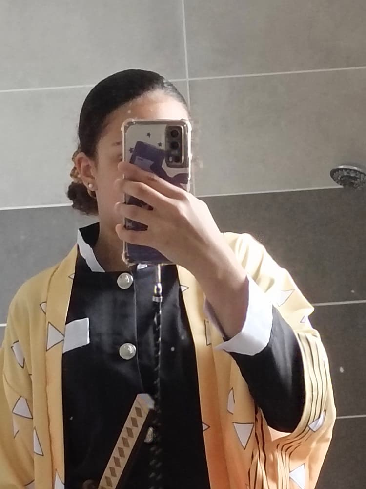 Cosplay zenitsu 