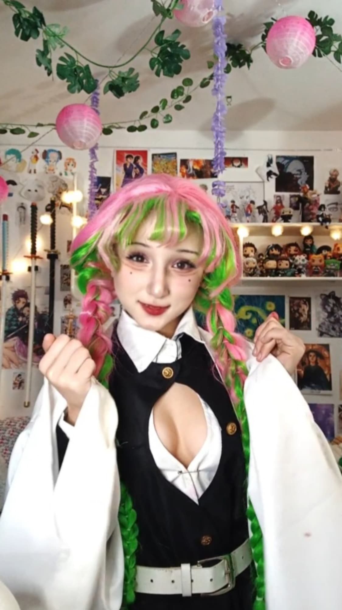 Mitsuri  - Photo 14