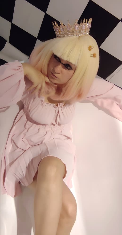 Perle🩷👑✨ - Photo 1