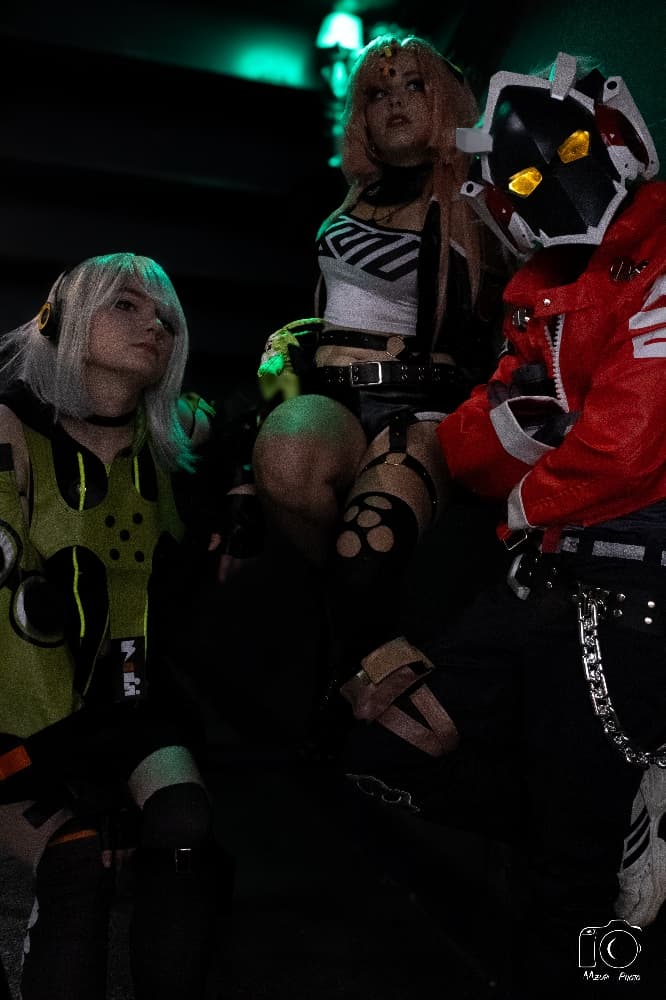 Anby, Nicole, Billy - Photo 1