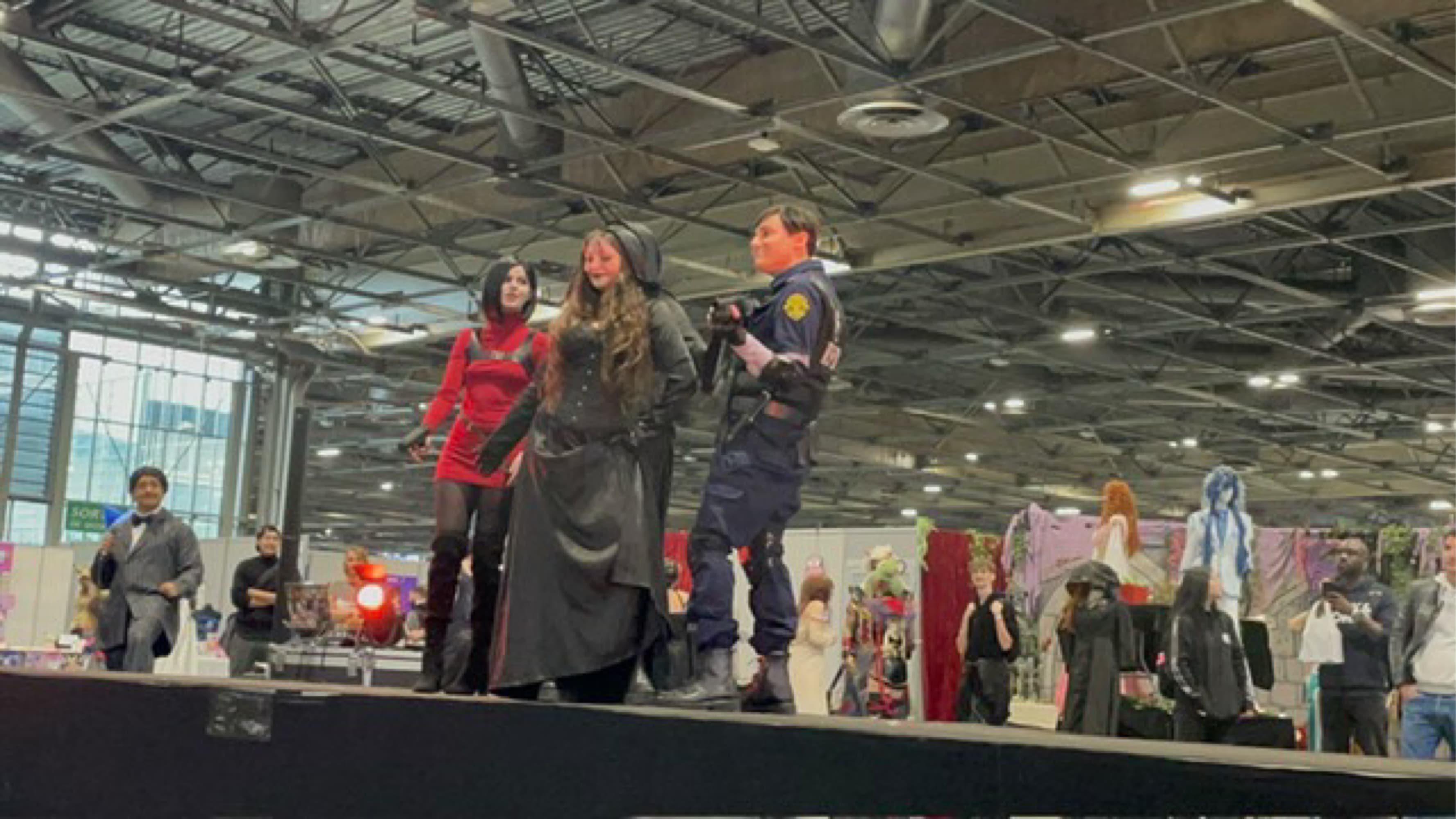 Daniela Dimitrescu 3 - Photo 3