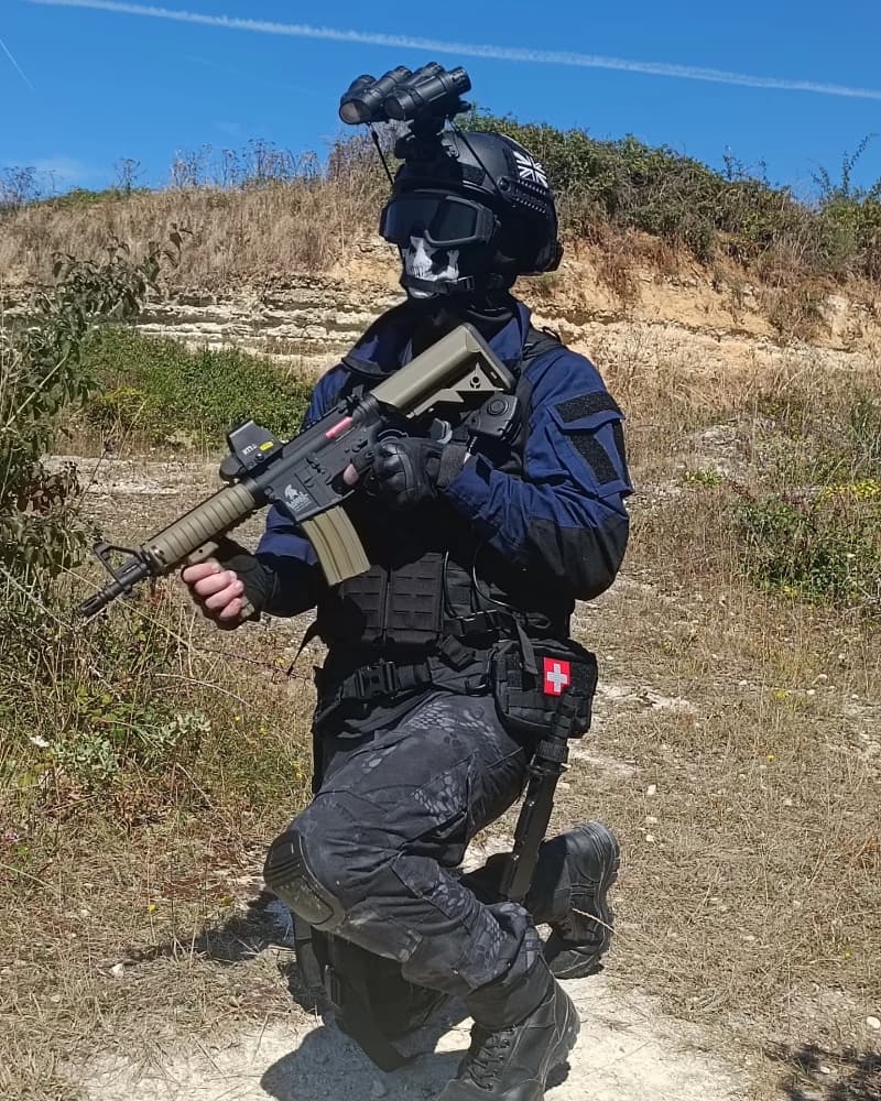 Epsilon-11 "M.F.T"  - Photo 14