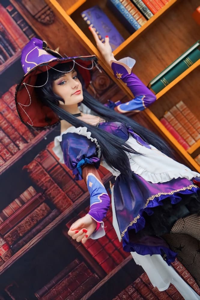 Maid Mona! - Photo 1