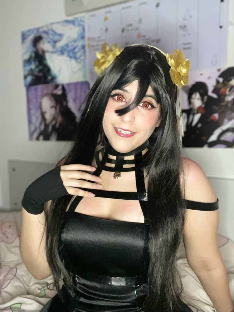 Yor Forger - Photo 25