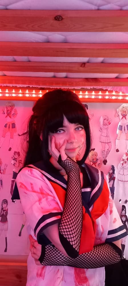 Ayano Aishi - Photo 5