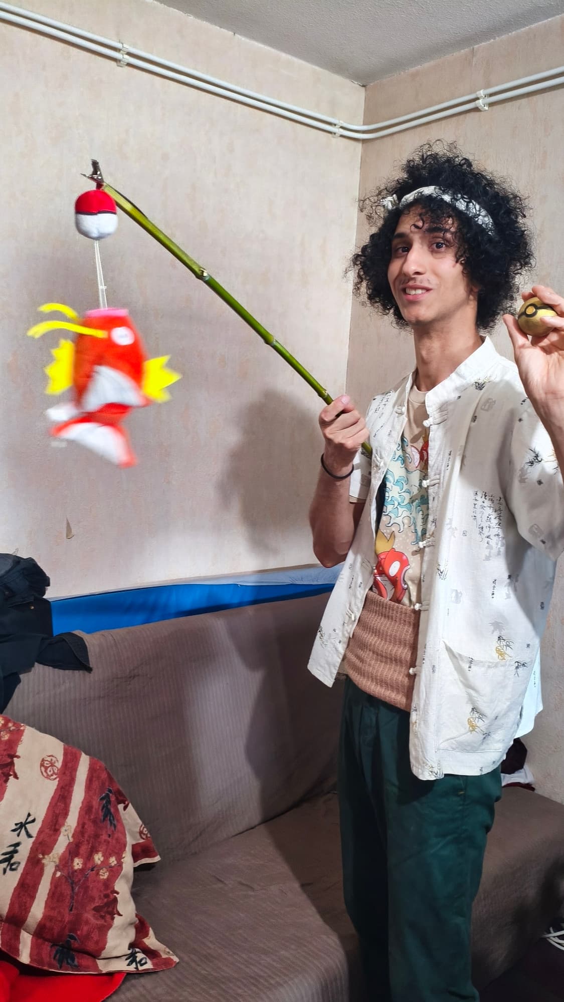 Magikarp Salesman  - Photo 8