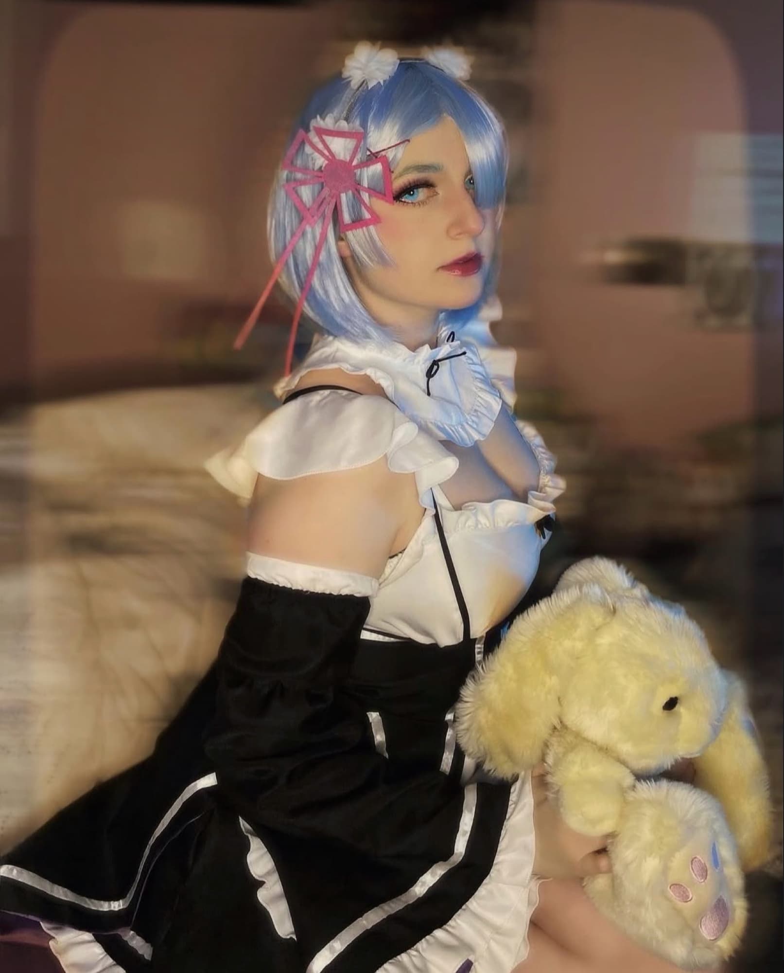Rem  - Photo 3