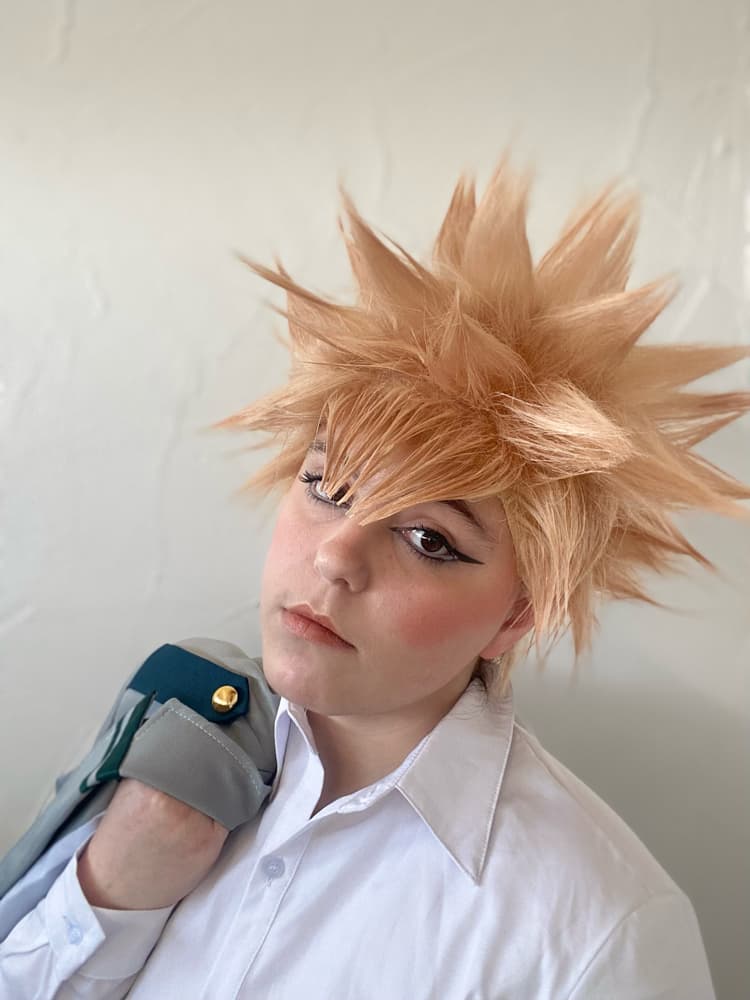 Katsuki Bakugo - Photo 3