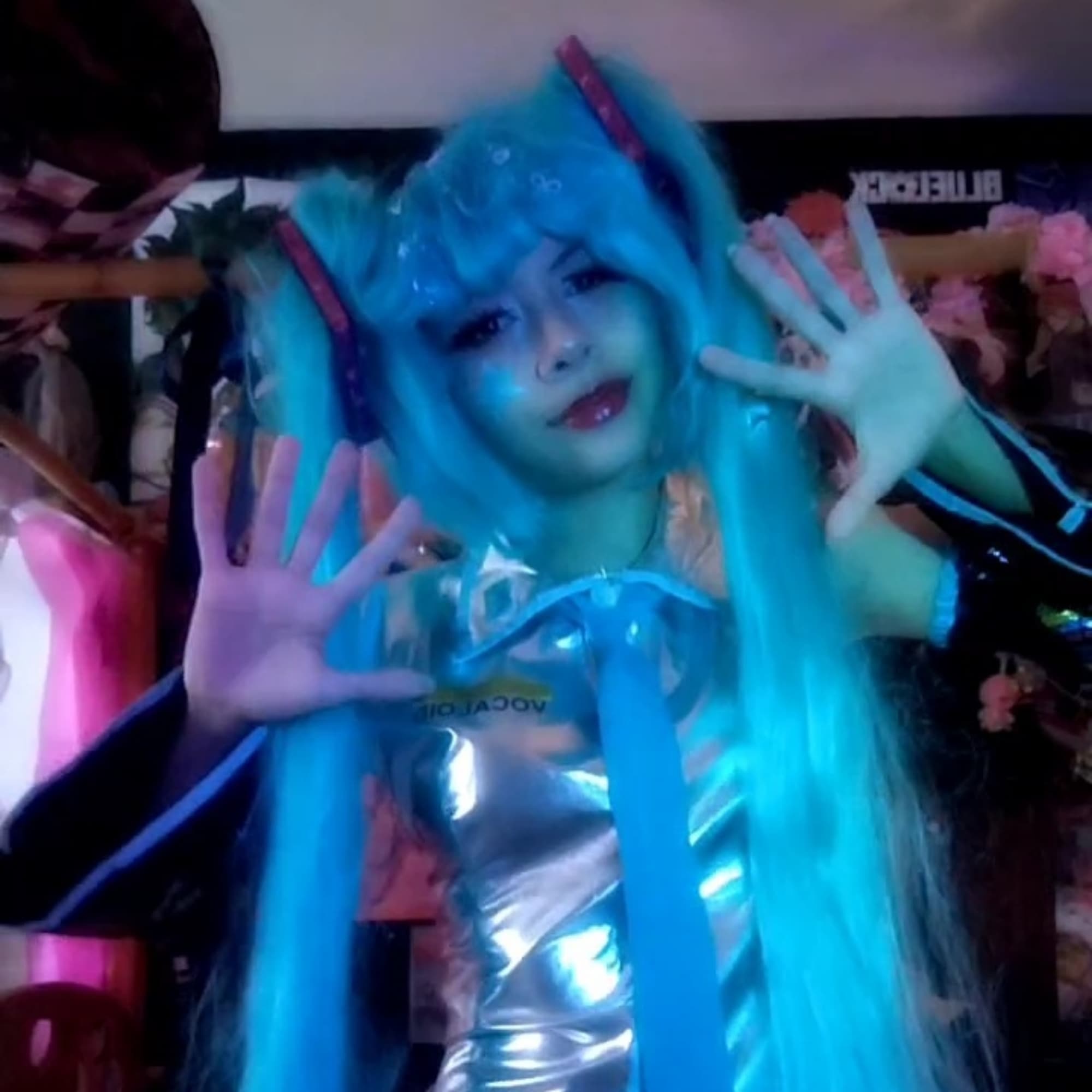 Miku - Vocaloid cosplay photoshoot cover