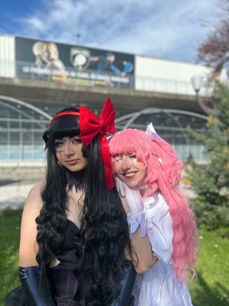 Homura & Madoka - Photo 13