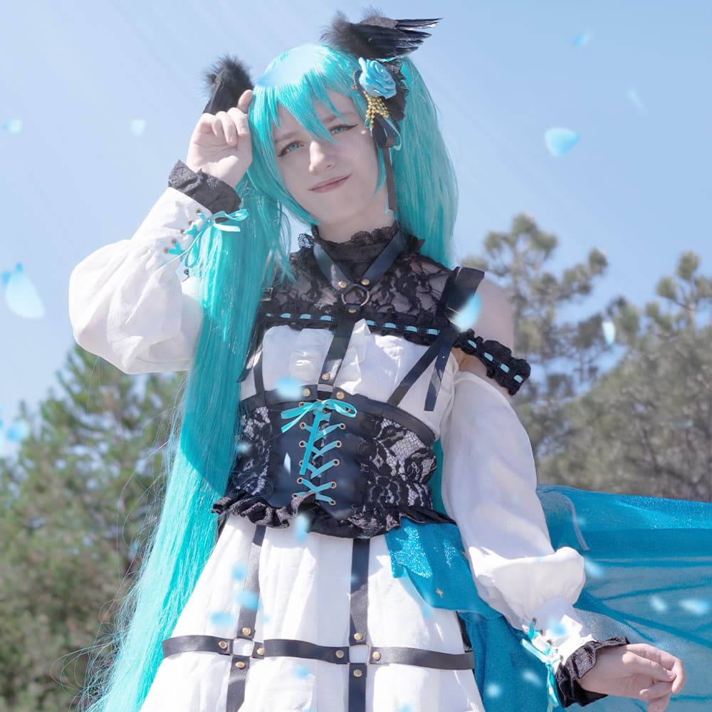 Miku Chika 09/24 - Photo 4