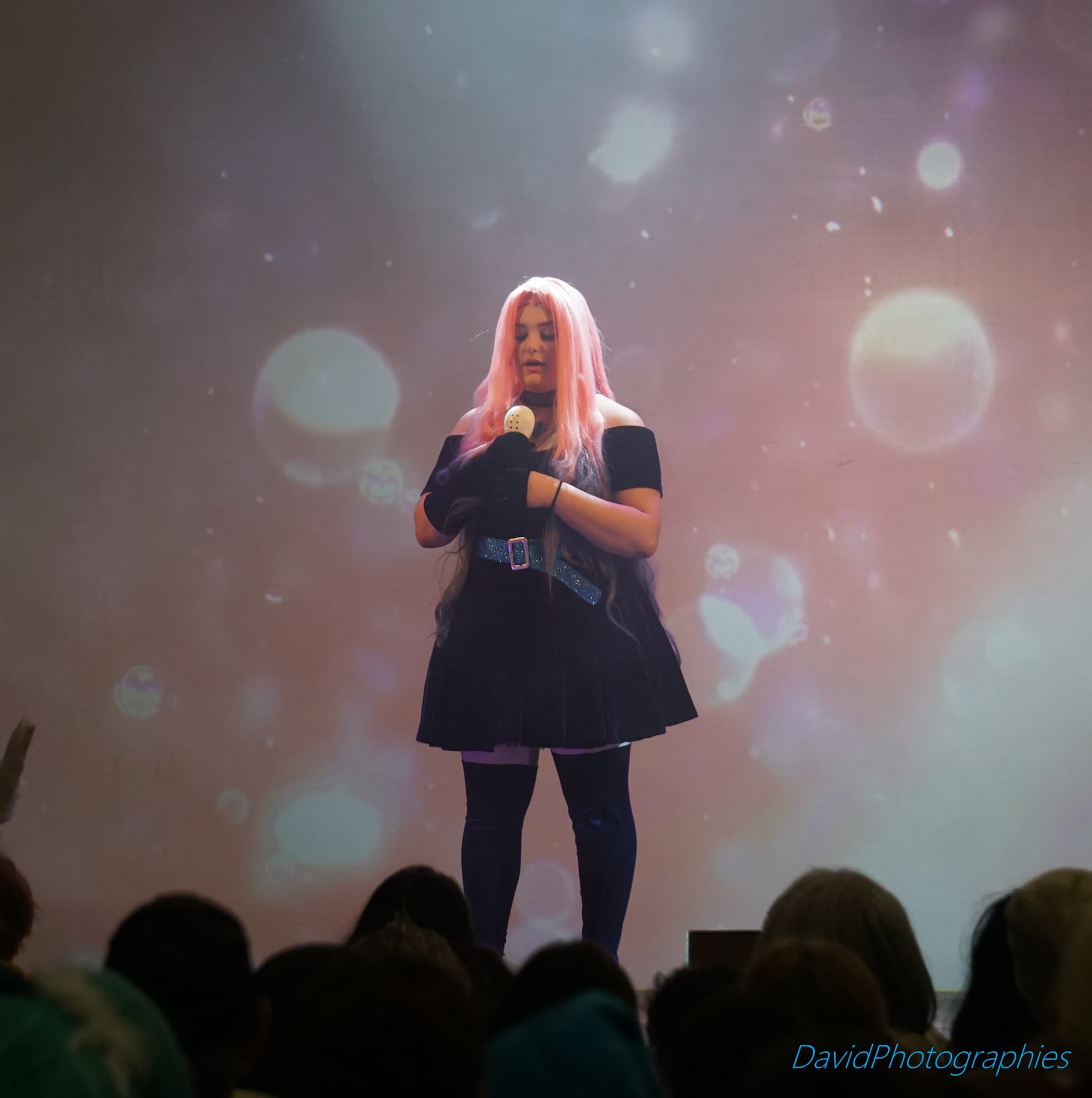 Mizi on Stage  - Photo 6