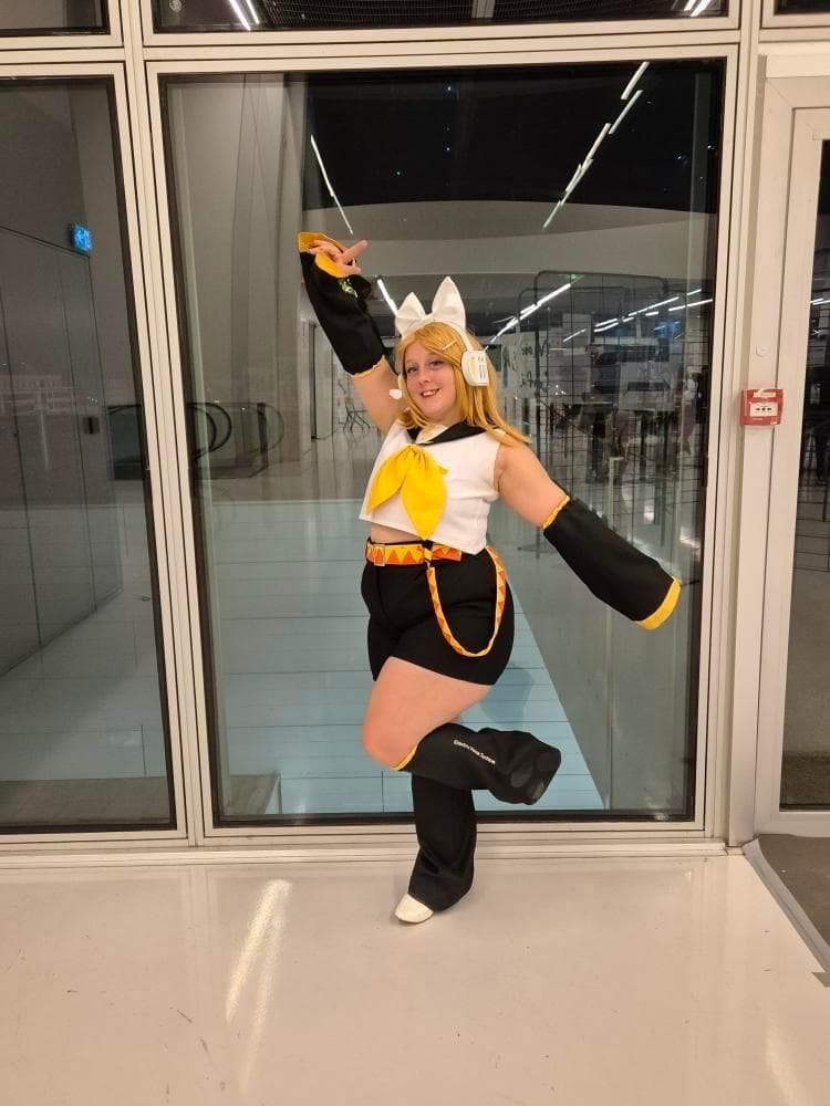 Rin Kagamine  - Photo 22