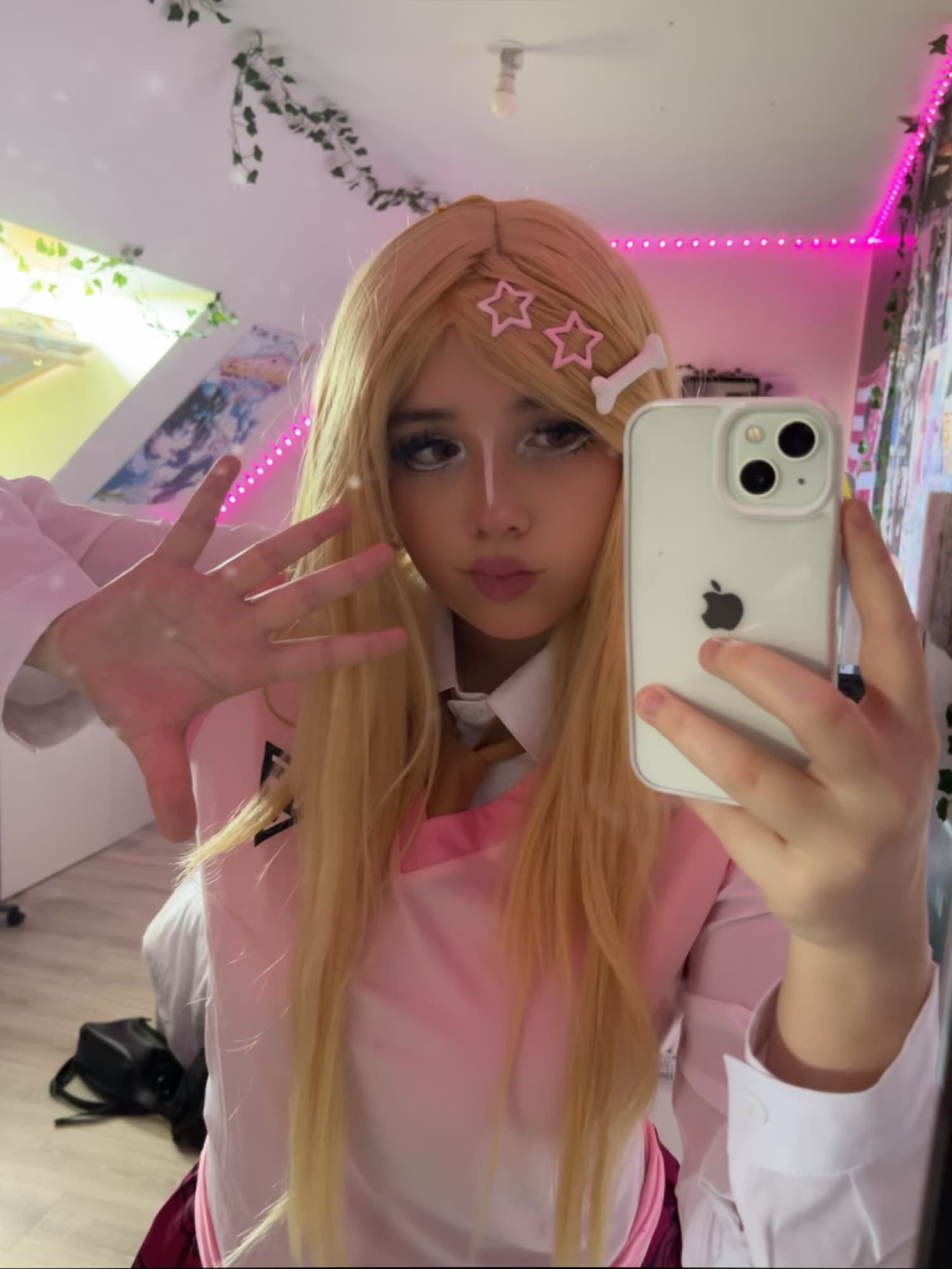Kaede Akamatsu - Photo 3