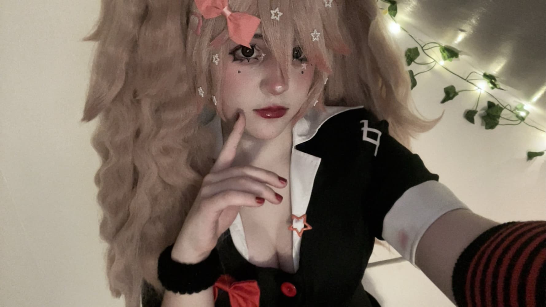 Junko Enoshima - Photo 3