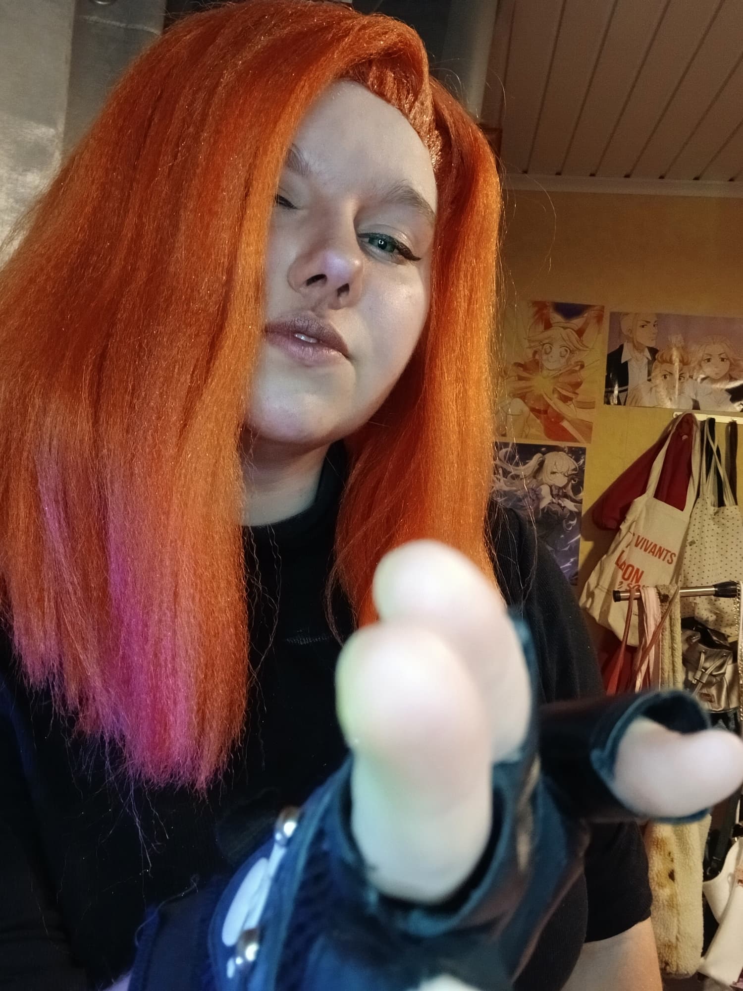 Kim at home - Photo 23