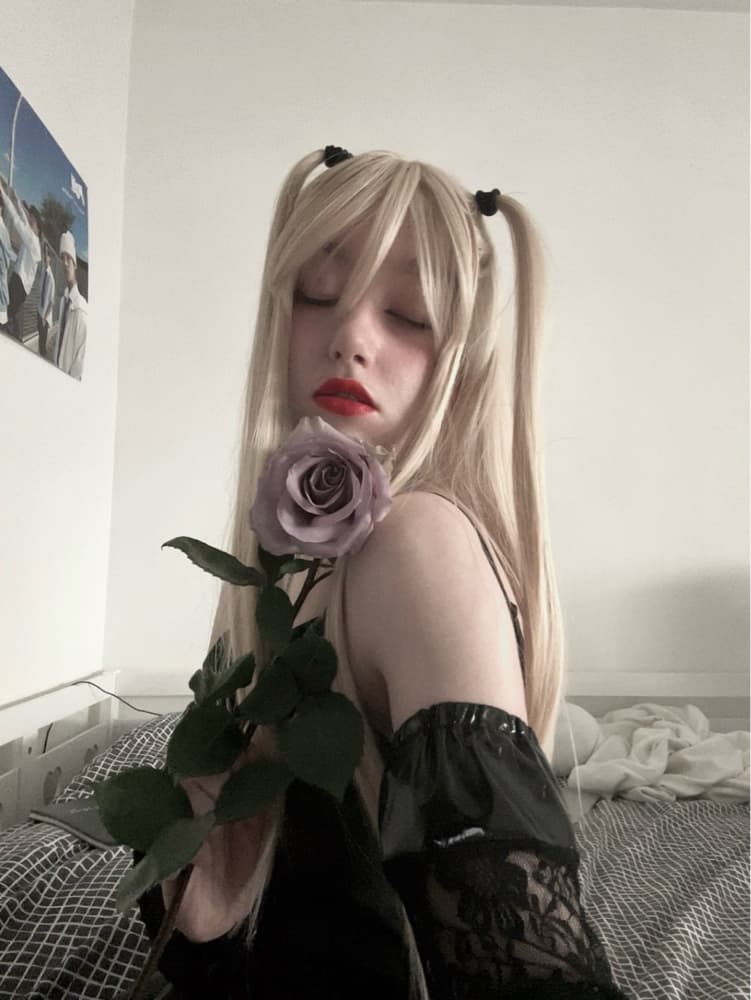 Misa - Photo 3