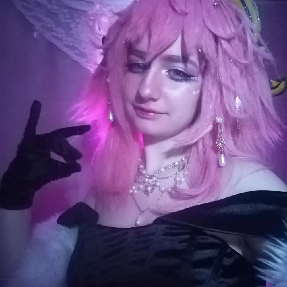 Yae miko 🌸 - Photo 2