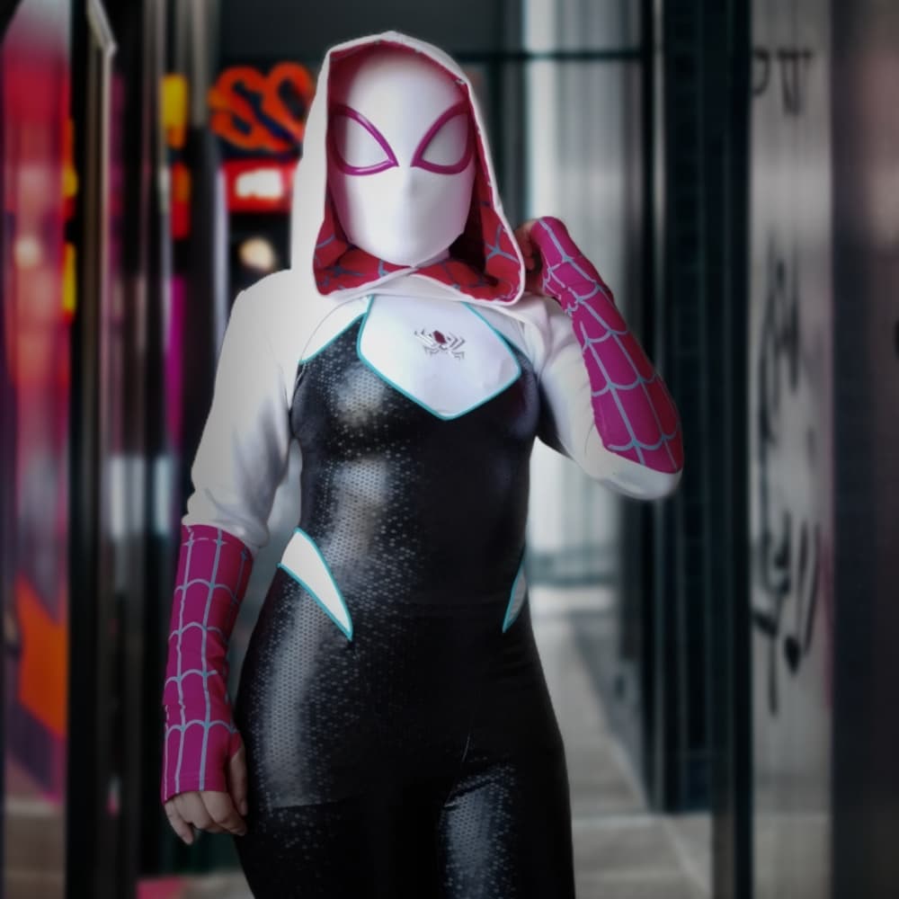 SpiderGwen - Marvel cosplay photoshoot cover