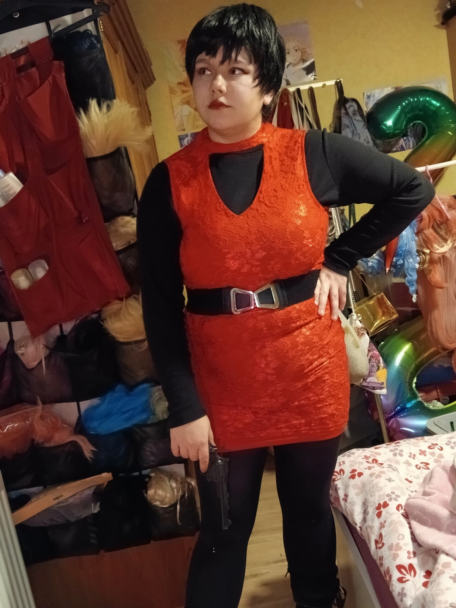 Ada wong at home - Photo 27