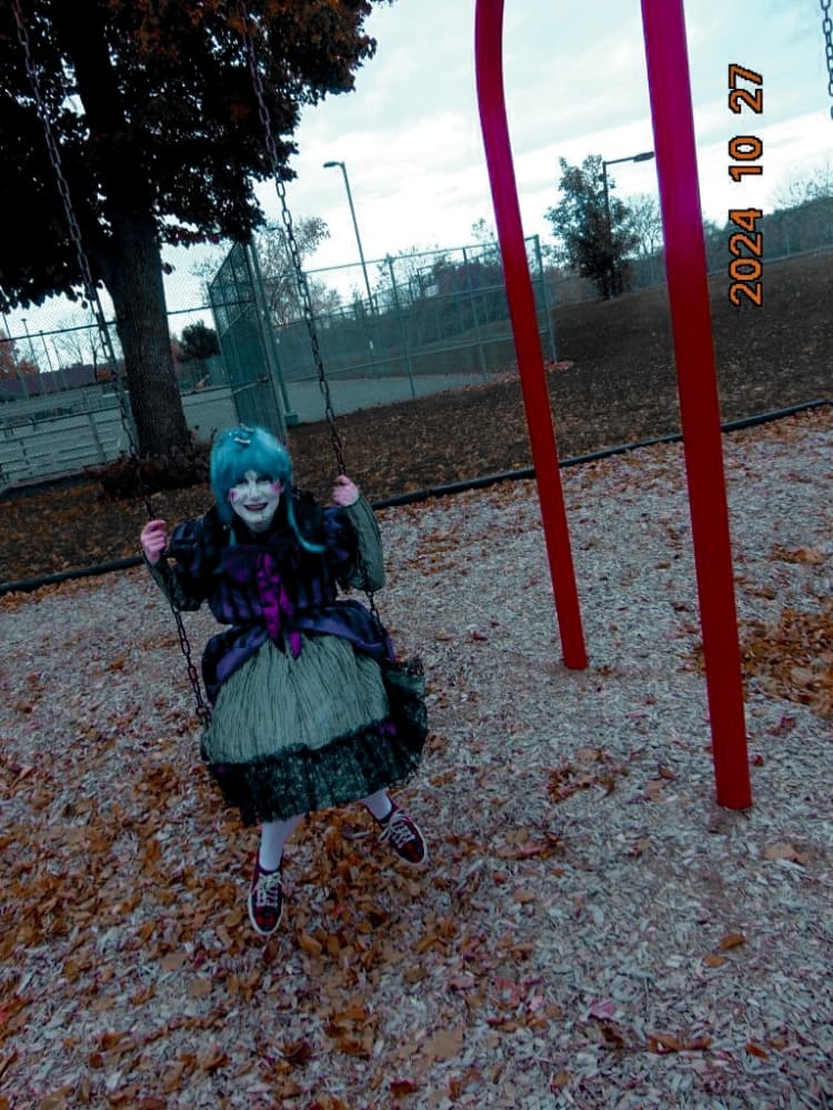 Halloween Powder - Photo 24