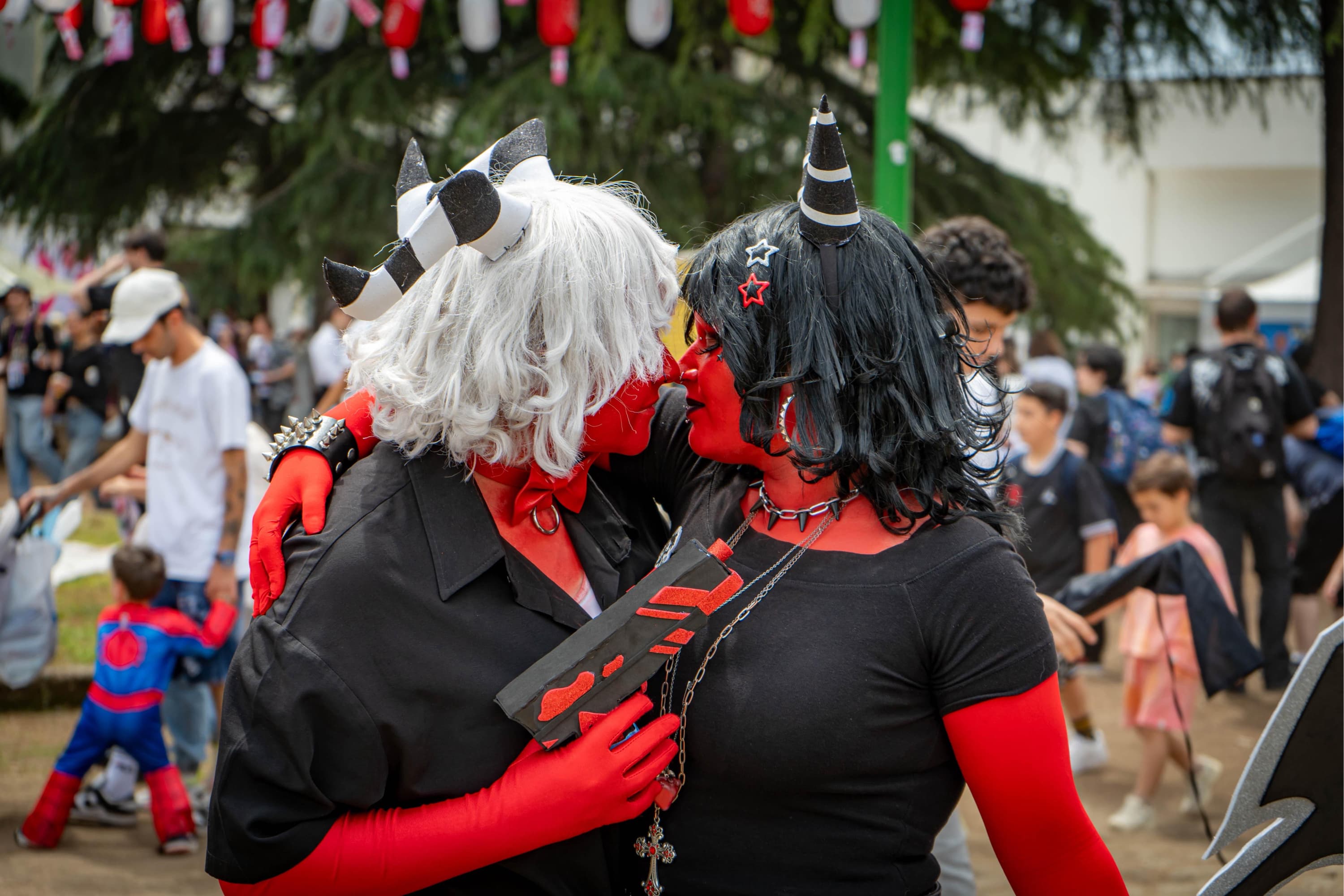 Moxxie & Millie - Photo 1