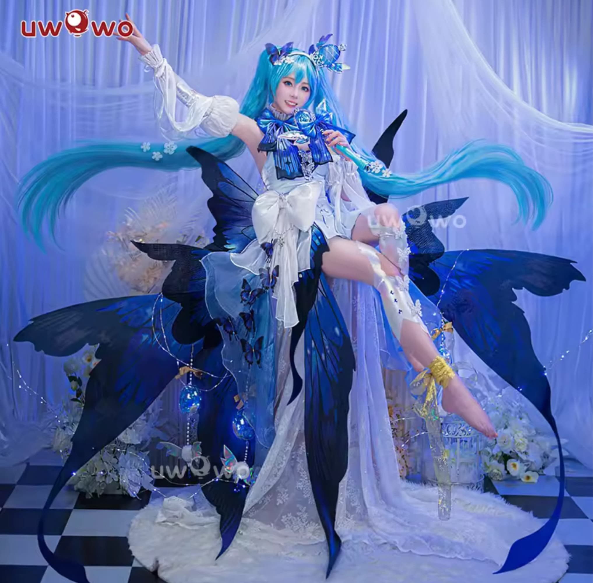 Miku butterfly - Vocaloid cosplay photoshoot cover