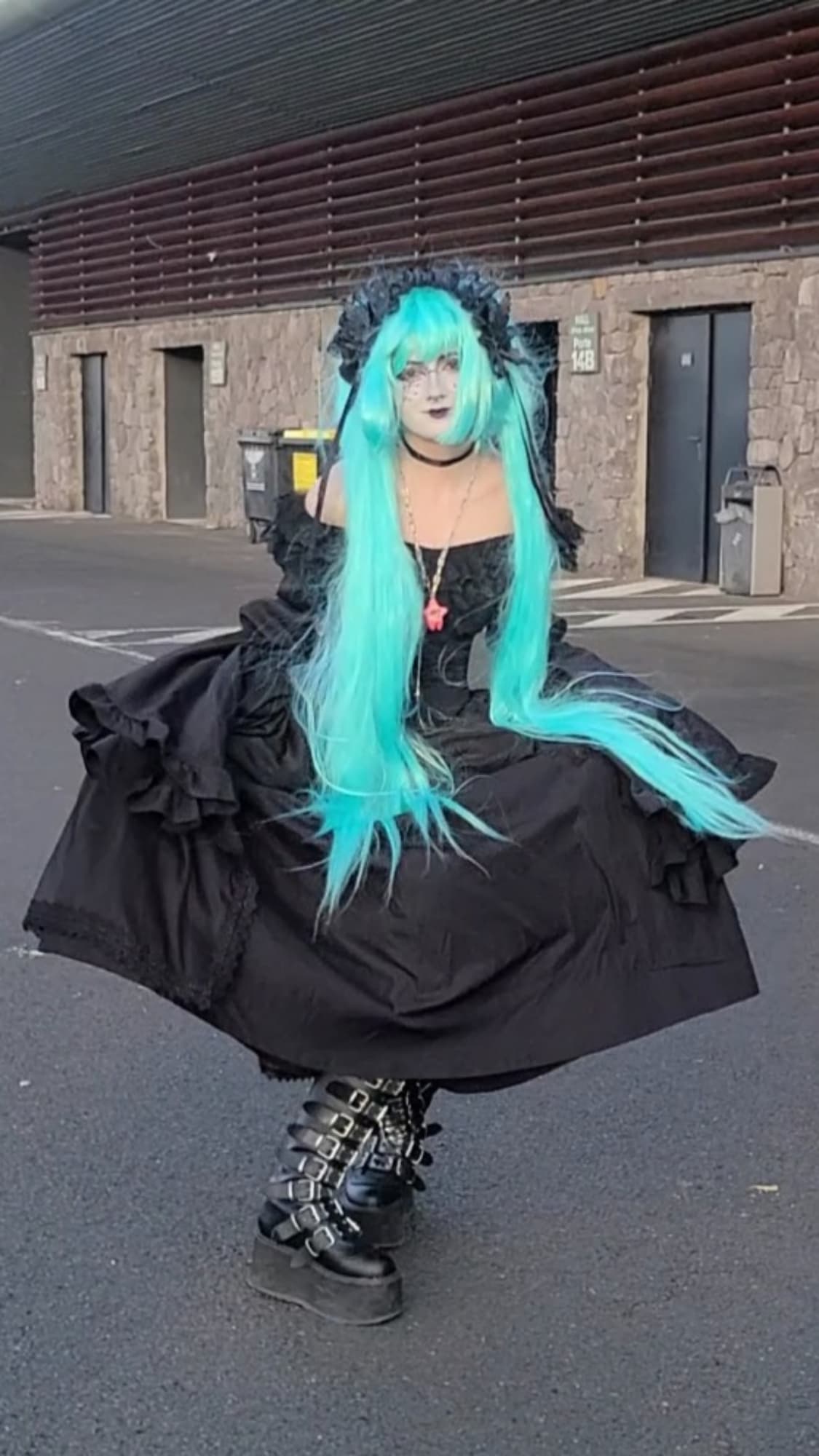 Gothic Miku - Photo 2