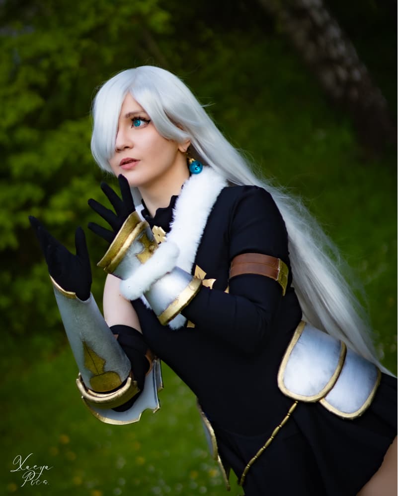 Elisabeth  - Photo 3