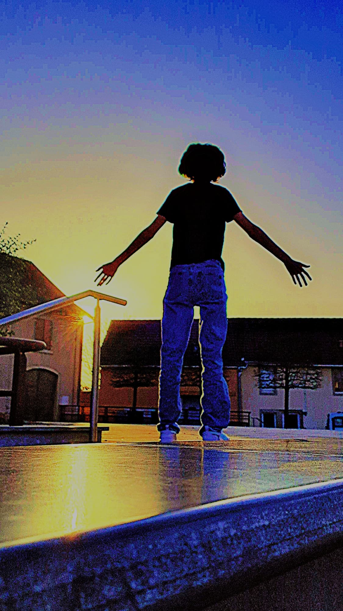 Izuku en tenu de vil - Photo 5