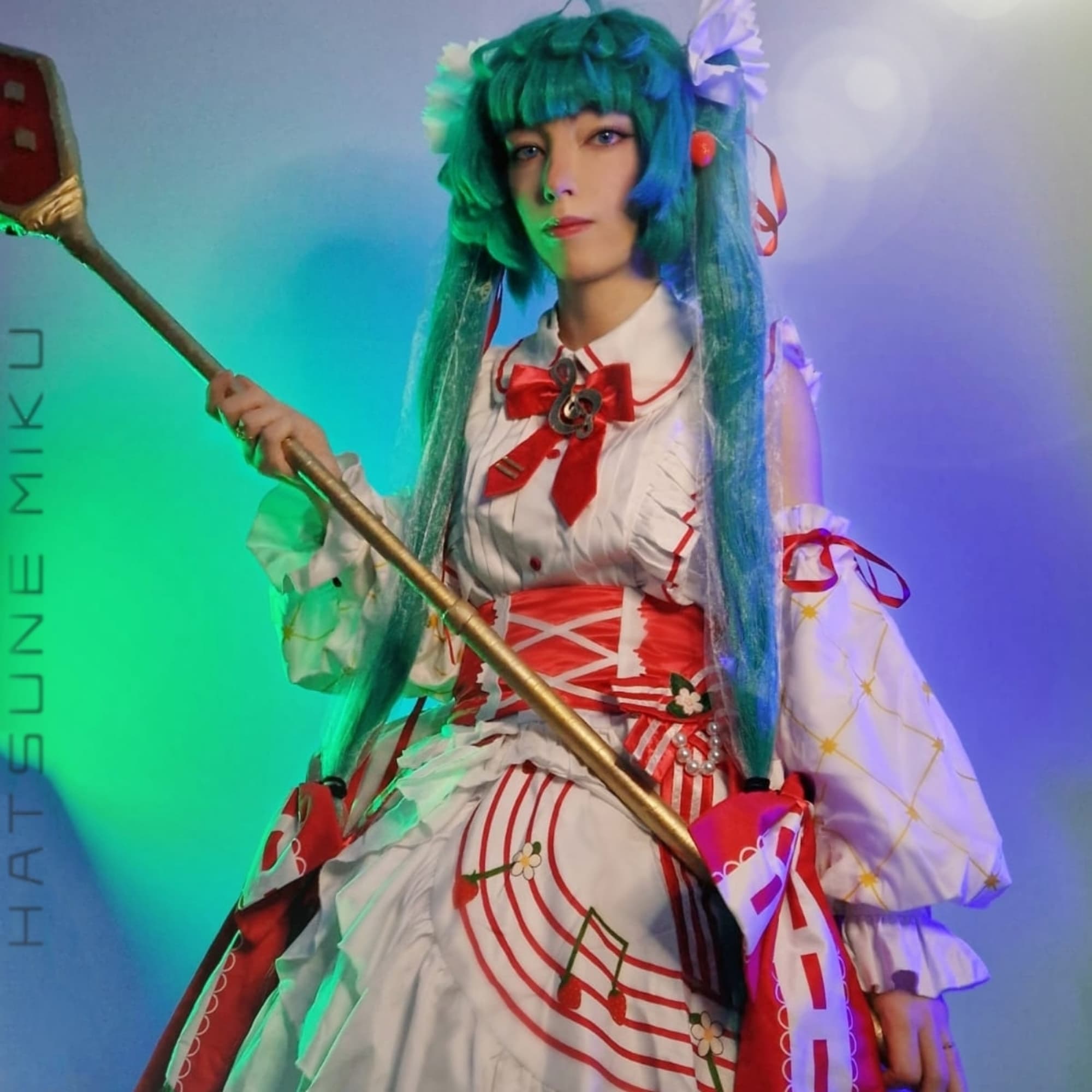 Strawberry Miku - Vocaloid cosplay photoshoot cover