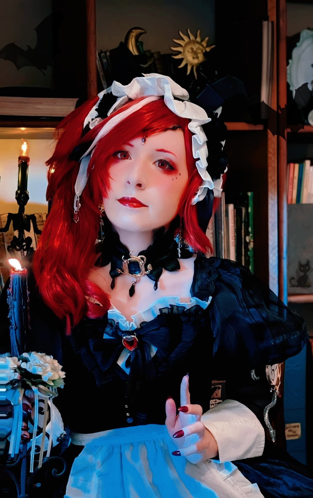 Crimson Identity v - Photo 1