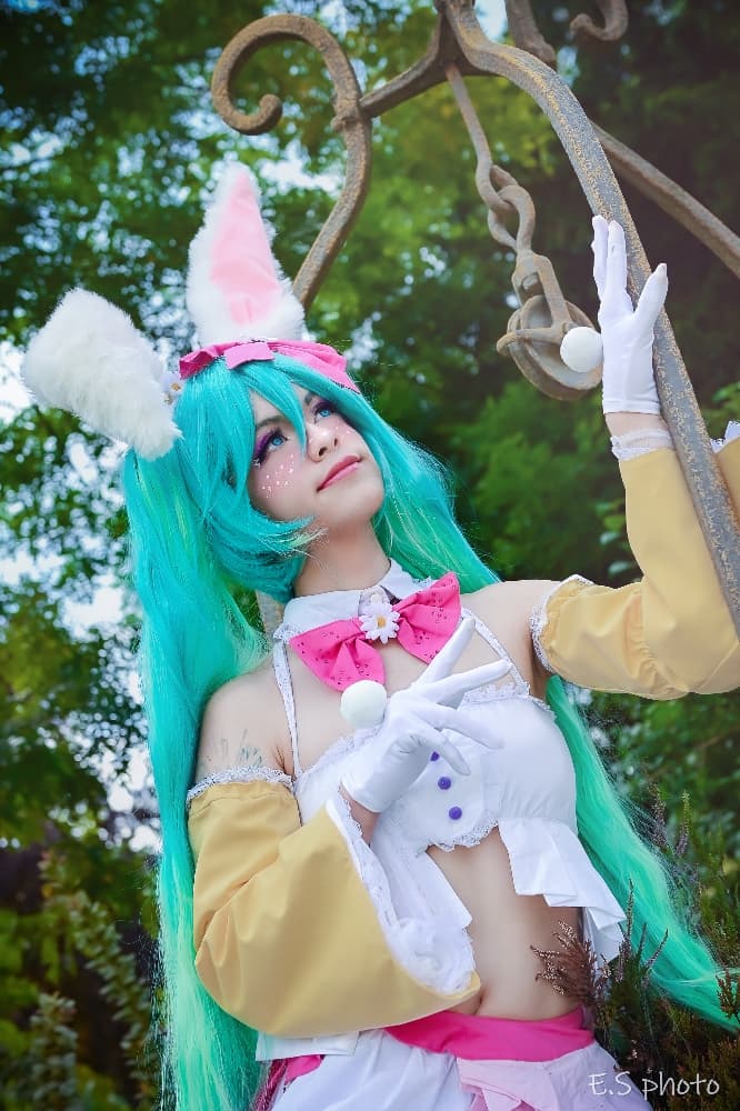 Hatsune Miku - Photo 6