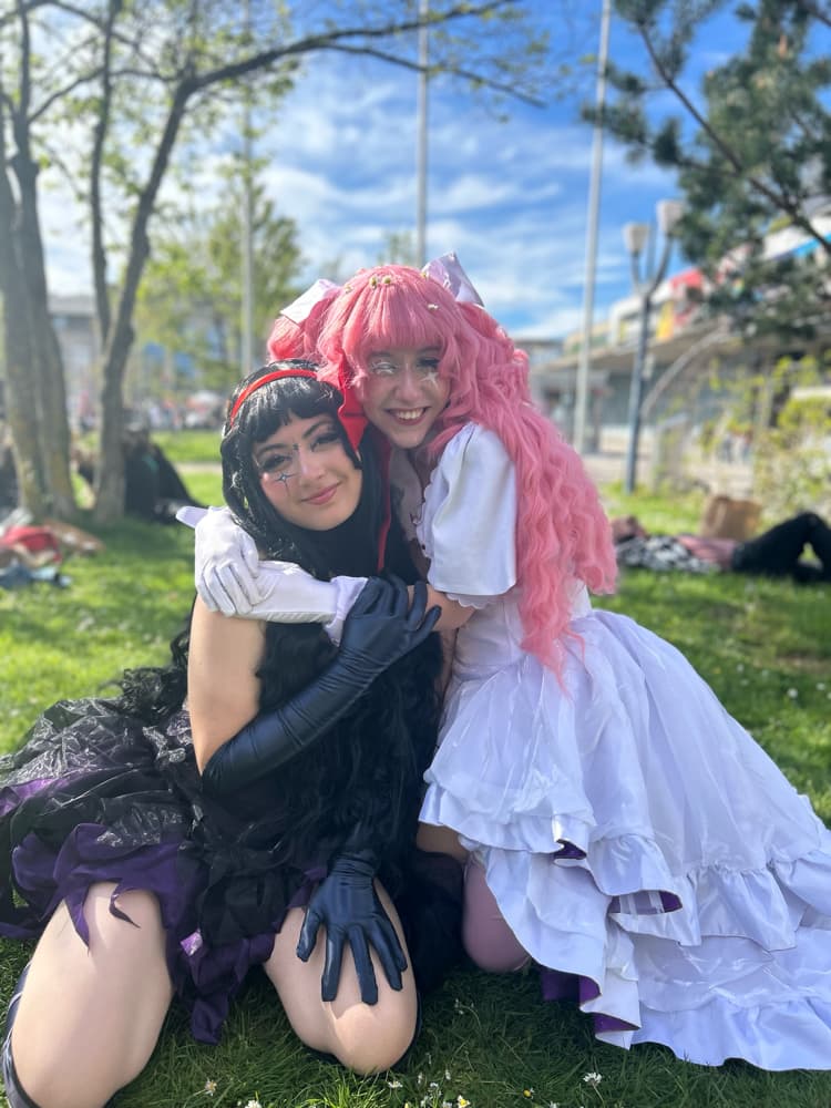 Homura & Madoka - Photo 1