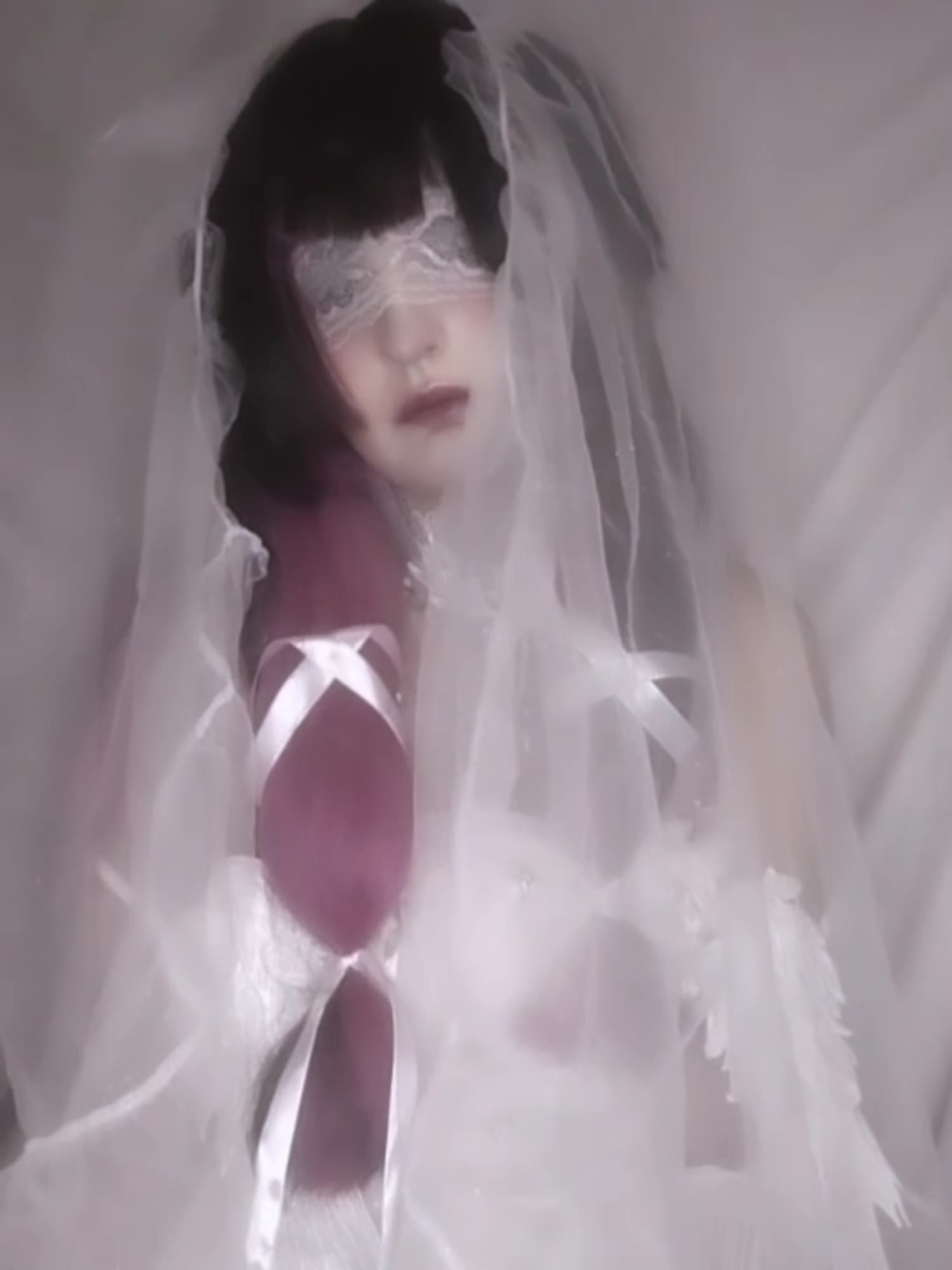 "a fallen angel"  - Photo 5