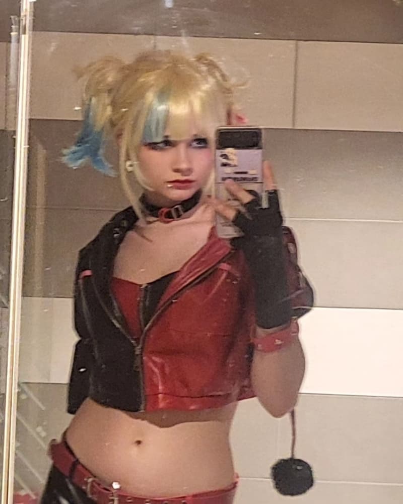 Harley Quinn Isekai - Photo 4