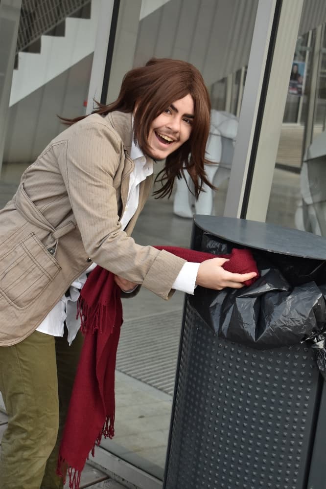 Eren Yeager - Photo 7