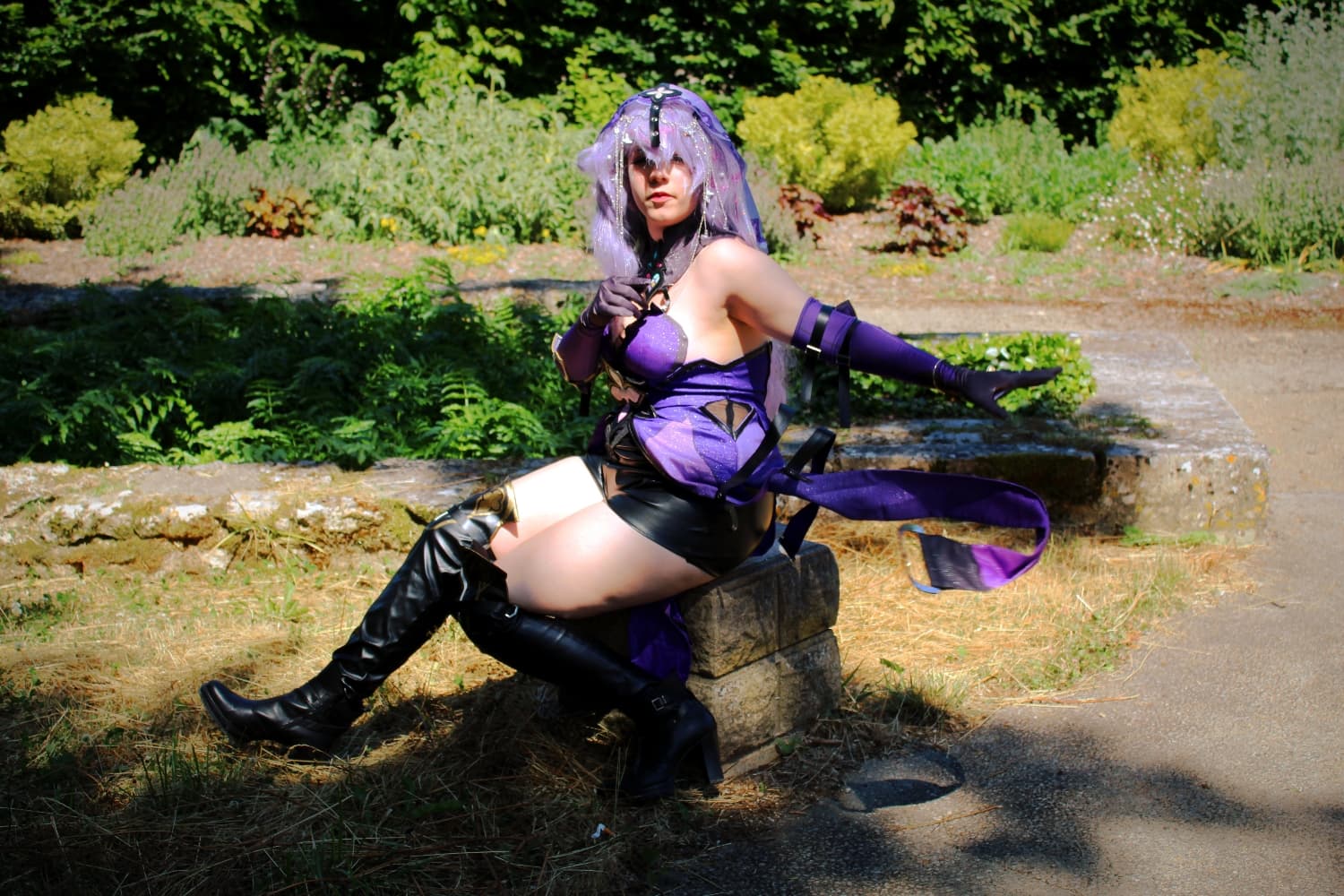 Black swan - Photo 16