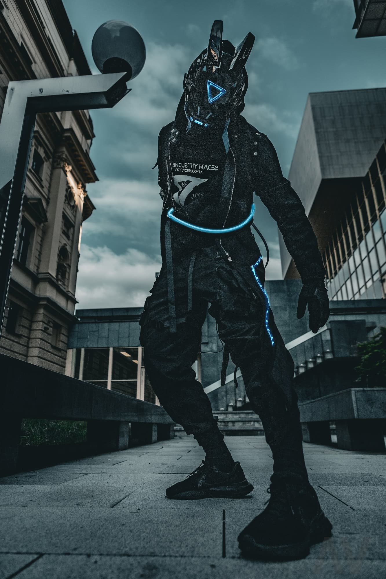 First full fit - Photo 4