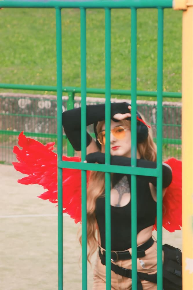 Hawks (genderbend) - Photo 6